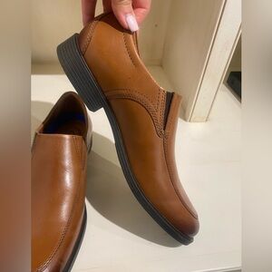Clarks Men’s Whiddon Step Brown Leather Loafers Slip-On comfort New 10